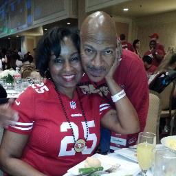 MsDaph's profile picture. Yep. Let's kick the f'n door down!