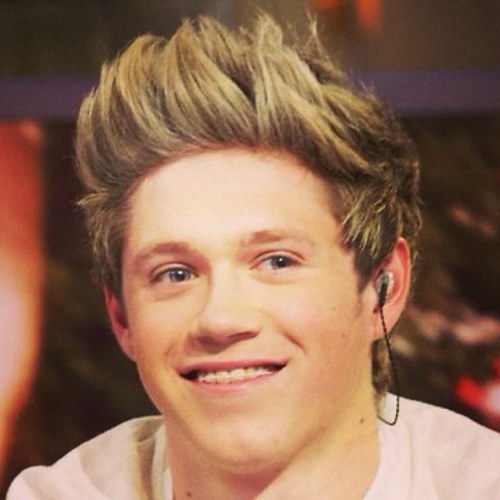 1Directionerx6's profile picture. i heard this song and then it all went downhill from there