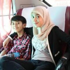 IqsaAnisa's profile picture. 
