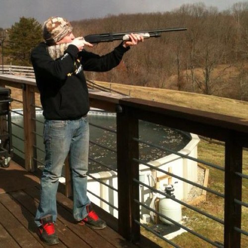 davidwussick's profile picture. #teamcrok #teambutt