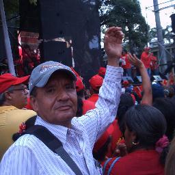 Venezolano, ciudadano del mundo, soldado del Libertador Simón Bolívar y del Cmdte. Hugo Chávez , cristiano, socialista, Chavista radical, militante del PSUV.