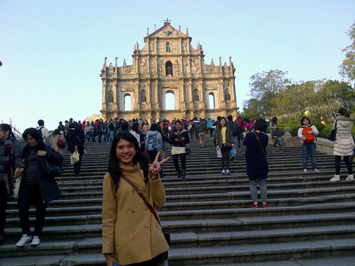 dianshartika's profile picture. God's servant & Public servant in a white spot, gonna be.