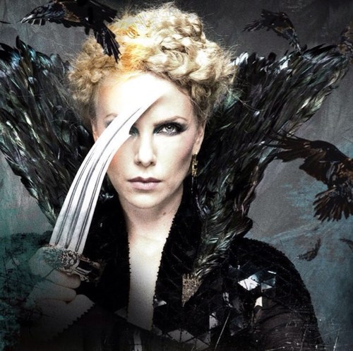 TheQueenRavenna's profile picture. Mirror, Mirror...On the wall who is the fairest of them all? Prepare for evil. |Roleplay/21+/Evil Tweets/|