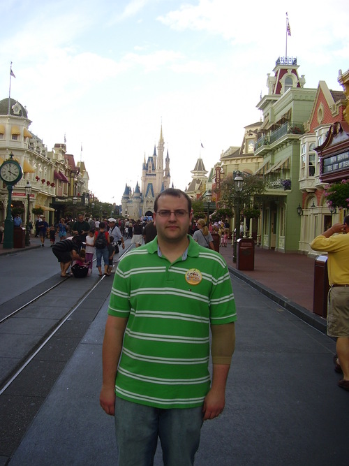 Burnsy102's profile picture. 