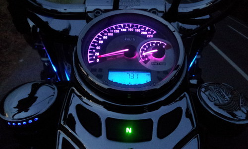 ひとり暮らししてるバツイチでバイク馬鹿なおじさんです。
暇さえあればバイク乗ってます。
(HARLEY-DAVIDSON 　FLSTCから令和元年6月　BMW R1200RTに乗りかえ。）
STU48を応援しています。一推しは吉田彩良ちゃん。二推しは諸葛望愛ちゃん。握手会や公演にもツーリングを兼ねてバイクで行ってます。
