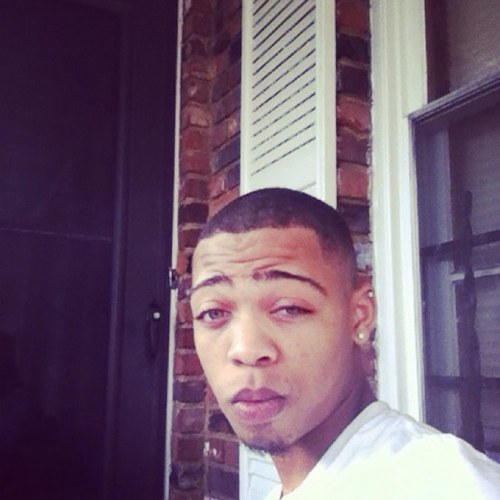 Not much to say.... My name is William, current college student. Math major! I don't fuck with many, tend to stay to myself.. Something you wanna know hmu!!