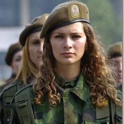 elismaulidya's profile picture. 