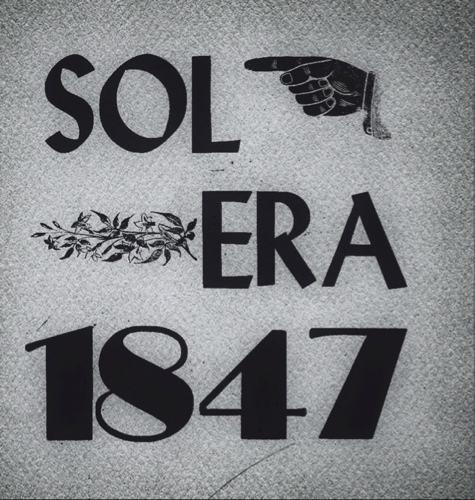 Der Solera 1847 von Gonzalez Byass ist ein exzellenter Oloroso. 2007 in Andalusien für mich entdeckt. Hier gibt's nur ein paar  Schnipsel von mir...