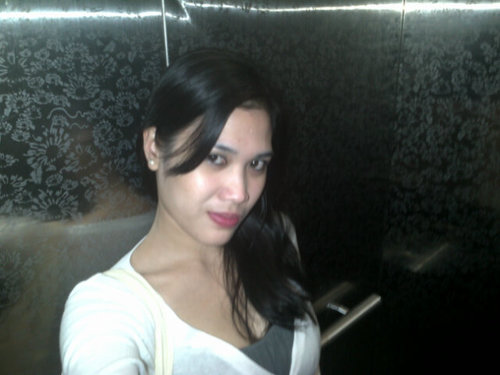 pengjhuli's profile picture. My attitude depends on how you treat me.