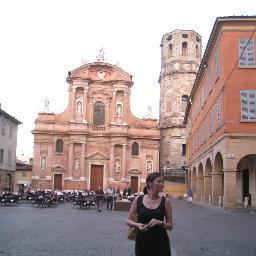 SusannahMcGuire's profile picture. Married and living in Singapore, where I work as a Reggio-inspired PYP educator