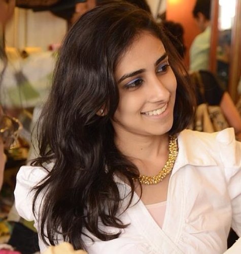 Artist/ Entrepreneur / Fashion & Accessory Designer / Founder of KNKbykrinjal and Rheibags