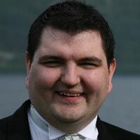 Russ (@uhtoff) 's Twitter Profile