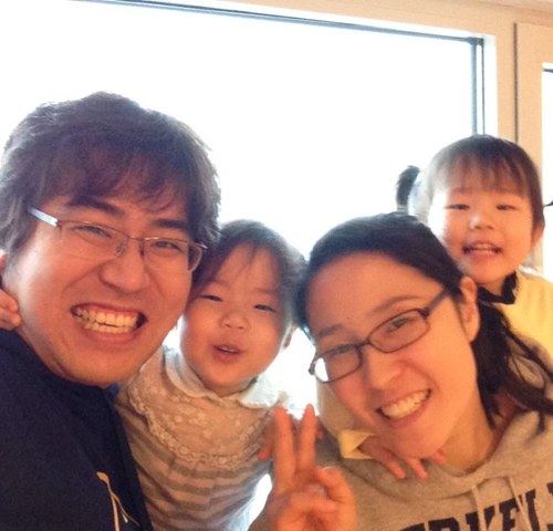edm유학센터 부산지사, 상식이 통하는 사회, 시은이 시아 아빠 그리고 언진여사의 남편 노무현대통령, 안철수,롯데 자이언츠, 부산갈맥ㅣ