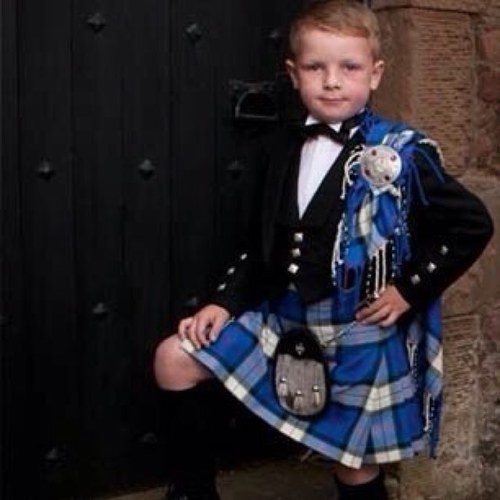 Six year old of @SeductiveMoray and @FerociousMoray. Big brother to @CutieMoray. #SuperSpermOne | RP  #LM