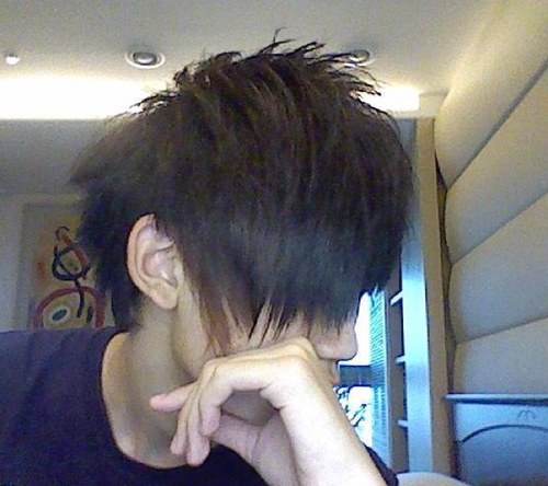 howiechen9's profile picture. 