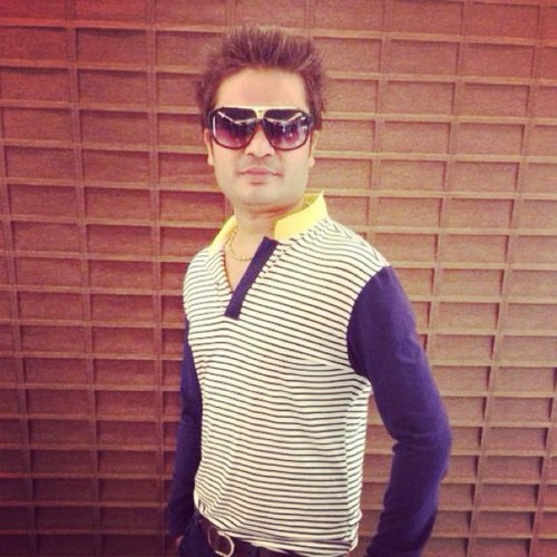 Hey I am nitin.. Sweet, Shy, Funny, Cute, Lover of cricket, shoping and watching movies.