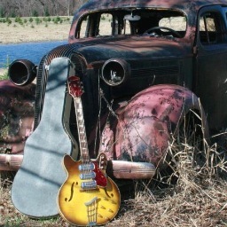 Dedicated to bringing you back to the rock and roll we all know and love!⁰⁰Touch of Rust was born in the winter of 2009. With a shared passion for classic rock!