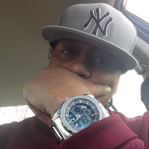 nuwizdumb732's profile picture. Smoke good eat good live good, then smoke again

INSTAGRAM- 420kilroy