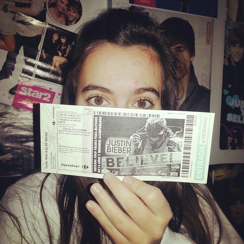 CocoBelieberIam's profile picture. 16. Esperando a que mi principe morado sepa de mi existencia. Belieber como forma de vida. El 14.3.2013 cumpliré una parte de mi sueño.
