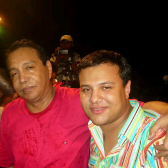 Cantante de Musica Vallenata.. Herencia del Mejor 
 Interprete de Este Genero.. Mi Papa Diomedes Diaz.. HIJO DE DIOS
  NUNK PASO DE MODA...BARRANQUILLA (COLOMBI