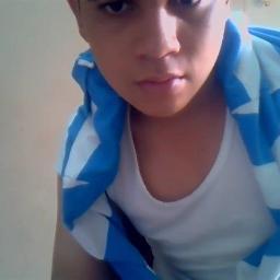 pues solamente e gsta tratar con personas que les gusten hablar con los demas asi que sigeme y te sigo :D