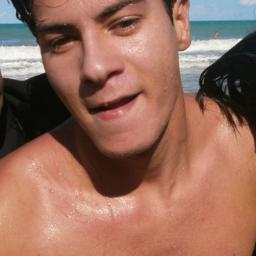 The most beautiful smile, look more sincere, my safe haven, the most beautiful person in the world. ♥ http://t.co/ZdBMlWibrp