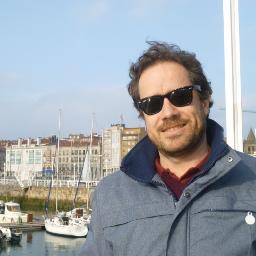 Asturiano por Pucela. Me gusta el vino, la buena musika y  los buenos conciertos...