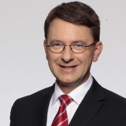 Stellvertretender Landrat, Fraktionsvorsitzender der SPD-Kreistagsfraktion und Stadtrat in Starnberg  
http://t.co/JGmRcxwO9h