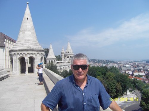 fmm98's profile picture. 