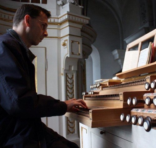 Organist - Recitalist - Accompanist - Teacher - Organist @AllHallowsTower