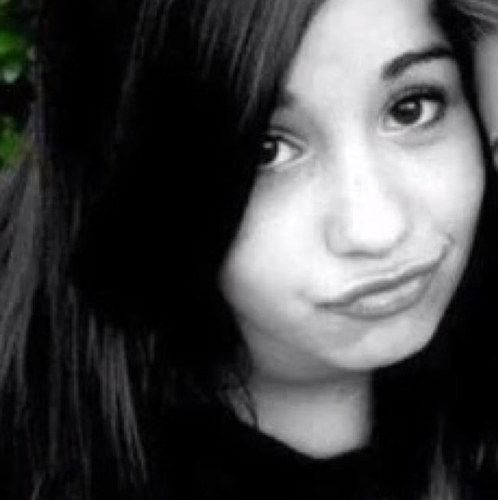 @ddlovato is everything to me. i love you even though you get me pregnant everytime i look at you. xx ♡