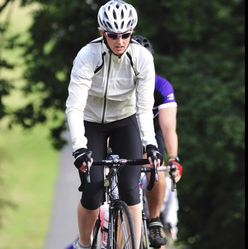 Yorkshire gal and solicitor now living in London. Ride for EliteCycling and attempting to get some race points this year!