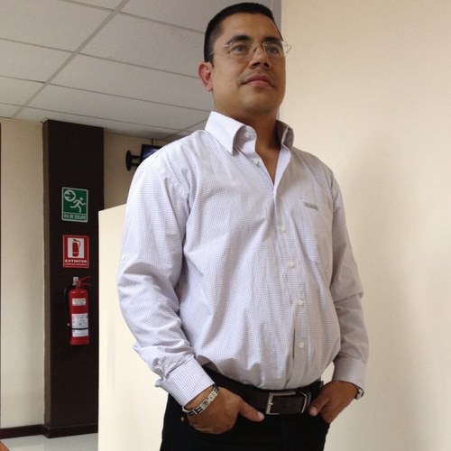 Venezolano lucahdor, positivo, emprededor, enamorado de mis hijos