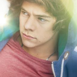 I Love Sing, I'm Directioner Forever, I Love MAke Friends.... ♥ If You Follow Me, I Follow You Back :D
