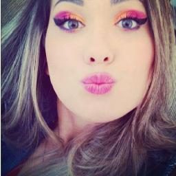 falamos de todoos os assuntos !
seguee aee a dona desse twitter: @Joysianepimente