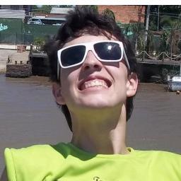 Não deixe o que os outros dizem te abalar, só você sabe seu limite e só você sabe aonde quer chegar, se tu acreditar, vais conseguir com fé determinação e foco.