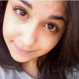 As pessoas podem pensar o quiser de você, mas não mudarão seu jeito de ser.