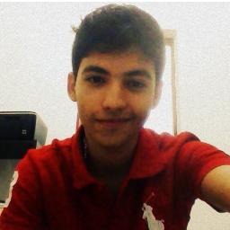 Baterista da ROTA 37 , me segue logo nisso aqui . a e outra Jesus te Ama ;)