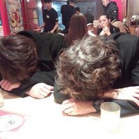 SW (@swimshr) Twitter profile photo