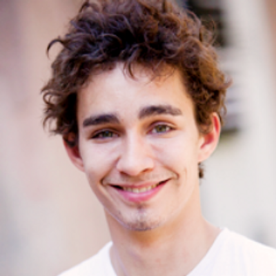 Robert Sheehan // Rian Ferris 09fa6d832a7c15b7b53a5fbd2002ad34_400x400