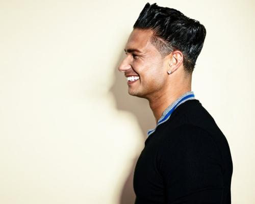 DJPaulyDsSwagg's profile picture. This account isn´t affiliated with @DjPaulyD,this account was created because everybody loves he.(: @VinnyGuadagnino ♥ http://t.co/IpIvbHJT83