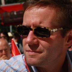 Native Californian.  Techie.  Love travel and photography.  My tweets are my own.