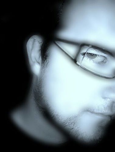 ViolatorUK's profile picture. Just a generally busy boring guy :)