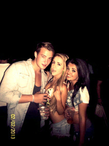 MelTheodorou13's profile picture. 