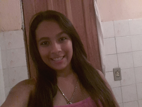 Irmã?Eu te amo muito,obrigada por me fazer rir quando o que eu mais queria era chorar.  Tmj sempre /Amy