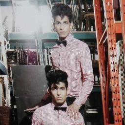 theonewithatwin's profile picture. Anything is possible when you believe. 
#BeEpic
http://t.co/YWnuG8ATG4