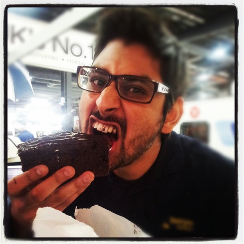 Shivyshivshiv1's profile picture. Marketing Exec, food lover, sandwich maker and overall colourful animal