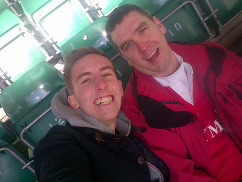 AaronVickery93's profile picture. 