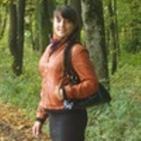 Тот, кто рассказывает что-либо женщине при условии сохранения строжайшей тайны, —