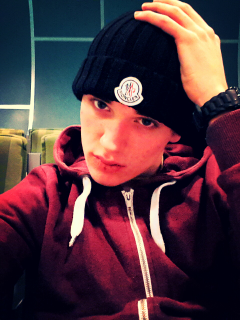 Swek to the vlek
bb: 282B8169 
insta: @justinvlekkie